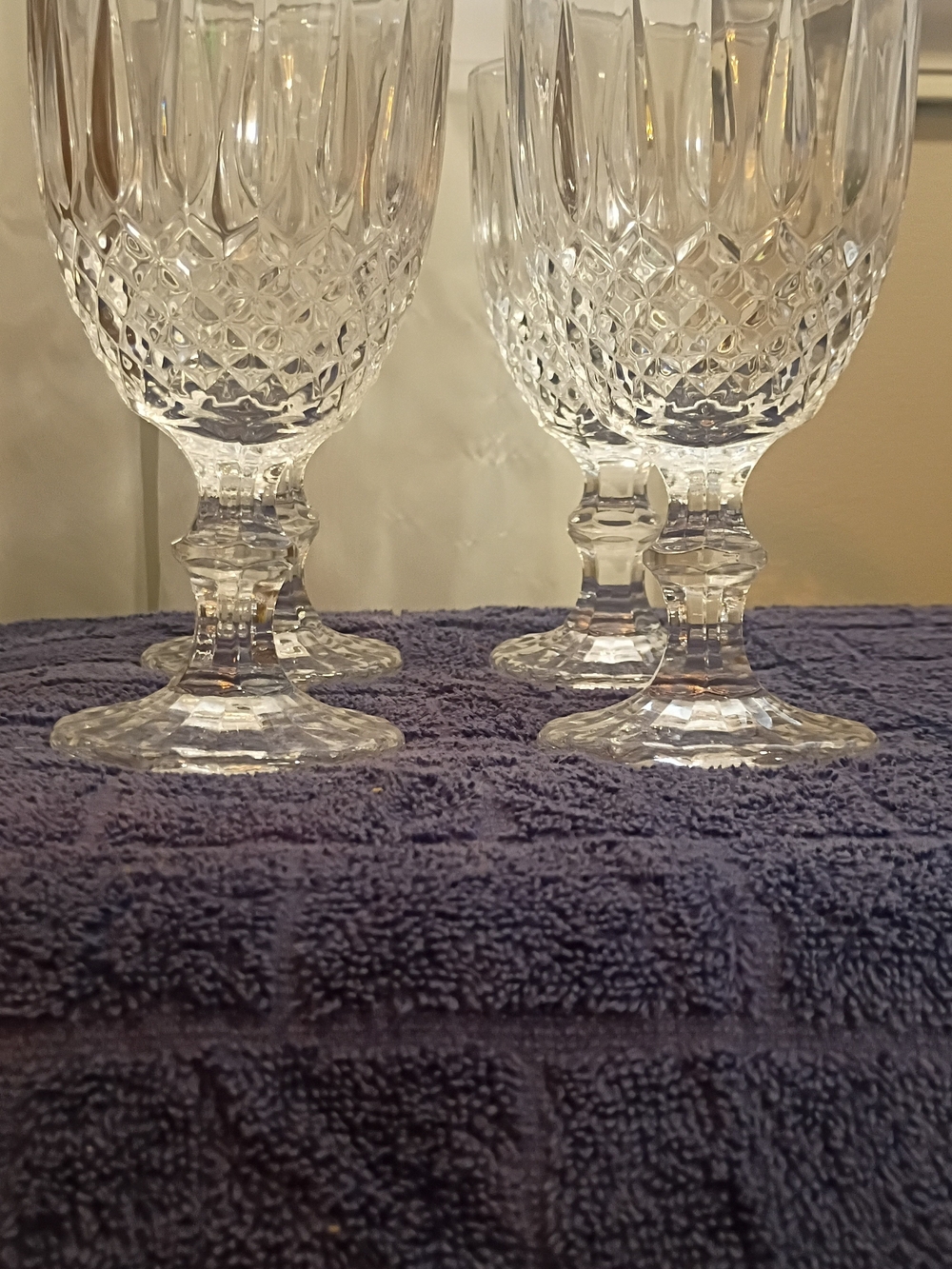 Cut-Pattern Crystal Goblet Glasses - Clear (Set of 4)
